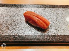 蓝鳍金枪鱼大腩手握-AKIMOTO秋本寿司(双井店)