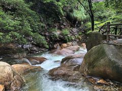-祁门牯牛降观音堂风景区