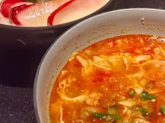 番茄酸辣车仔面-新旺茶餐厅•早餐(迪士尼小镇店)