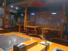 大堂-小黑猪石板烤肉(皇冠花园店)