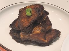 上海熏鱼-老正兴菜馆(福州路店)