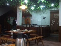 大堂-三里屯土灶炖公鸡地锅鸡(江东店)