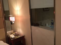 -山明水秀大饭店