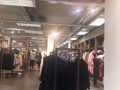 -巴宝莉工厂店/折扣店(工厂店)