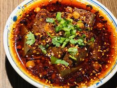 -肖四女乐山跷脚牛肉(世博源店)