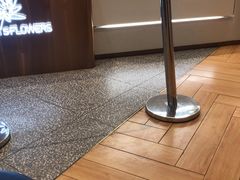 -奈雪的茶(青岛卓悦里INTOWN店)