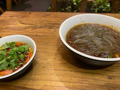 -万记麻辣烫国展总店