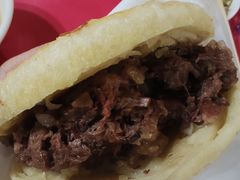 -闫家驴肉老店(华电一校店)
