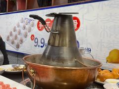 -楼外楼大刀肉传统火锅居(幸福街店)