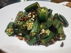 -新白鹿餐厅(爱琴海购物中心店)