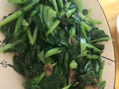 方鱼炒芥兰-宏佳丰味蟹馆(洛溪店)