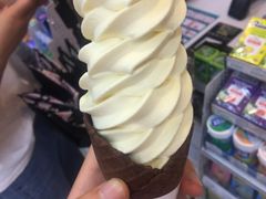 -全家便利店(上海南站站店)