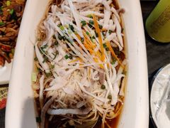 酸汤财鱼丝-刘胖子家常菜·蹄花焖藕(兴业店)