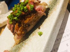生牛肉火炙寿司-舞漁日料美人胶原锅(陆家嘴中心店)