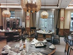 -湘力力小院·鱼汤泡饭(枫林路店)