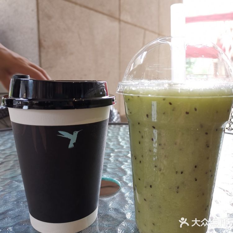 这家小店在望京地区，乱中取静