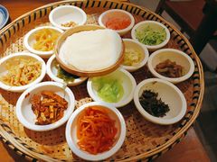 -包整·丝娃娃(一览甲秀楼风景店)