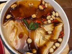 -雀舞云南菜(天津天河城购物中心店)