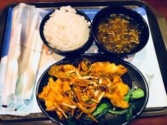 龙利鱼-横琴湾畔餐厅(长隆海洋王国白鲸剧场店)