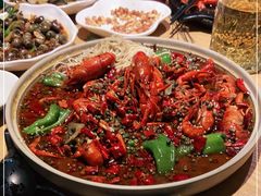 -游园觅食记夜市·小龙虾大排档