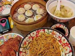 -裕兴记•蟹黄面馆(人民广场店)