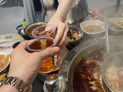 -洞亭火锅(防空洞总店)