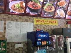 -李先生牛肉面大王(北京站售票厅餐厅)