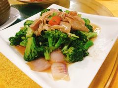 -烧鹅妹饭店