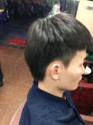 -乾健·烫染·接发SALON
