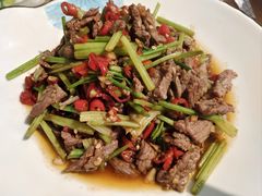 鲜炒黄牛肉-玖府大院