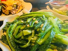 -大头虾越式风味餐厅(光明广场店)