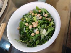 味碟-佘记全家福芋儿鸡(向阳街总店)