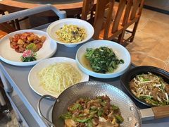 -老唐三下锅 ·张家界地标美食(溪布街店)