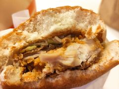 麦辣鸡腿汉堡-麦当劳(河北唐山光明路餐厅)