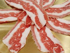 -臻牛烤肉