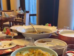 -粤尚腾香居中餐厅(首都机场希尔顿店)