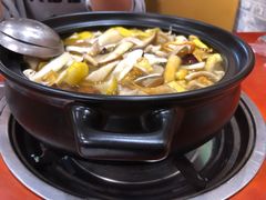 -菌之家·专业纯野生菌火锅·特色炒菌