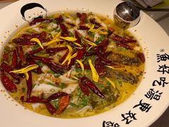 老坛酸菜鲈鱼-江渔儿酸菜鱼(东厦一百店)
