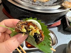 -围炉肉舍•炭烤活鳗•丹东海鲜烤肉(步行街店)