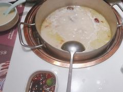 -洪氏嗨捞·猪肚鸡火锅(阳光天地店)