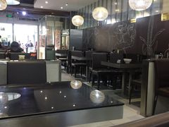大堂-老师专·玉溪特色小吃
