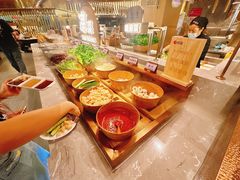 -山焱·炭火自助烤肉(周浦万达店)