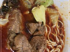 -易毛特色牛肉面(解放碑步行街店)