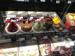 零售区-星巴克臻选(南京金茂览秀城店)