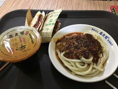 -清真盛志望麻酱酿皮·非遗老字号