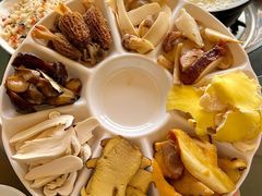 -野菌皇海景野生菌火锅(滨海大道店)