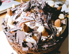 美式经典焦糖巧克力蛋糕-巴黎贝甜(五道口店)