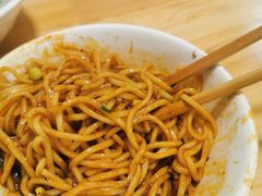 素椒杂酱面-明红蹄花(糍粑店街店)