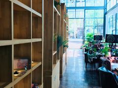 -桉树林A coffee 森林餐厅(三圣乡店)