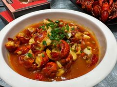 -靓虾二哥长沙地标小龙虾(五一广场店)